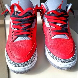NIKE AIR Jordan 3 Retro SE Unite Fire Red U.S. 9